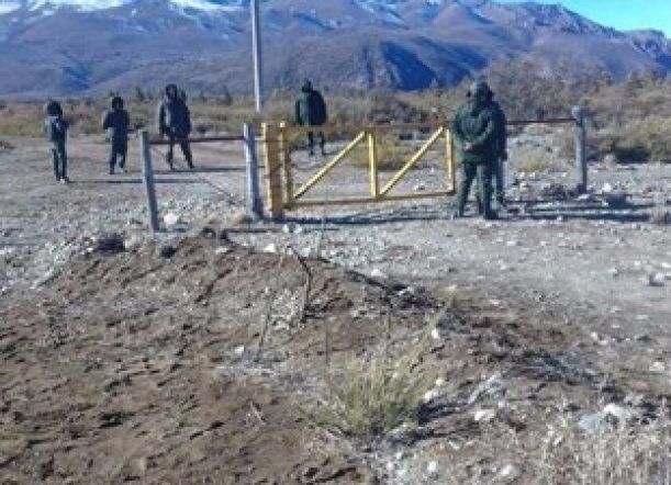 Caso Maldonado: habrían secuestrado los celulares de 65 gendarmes