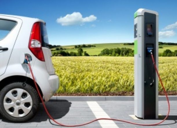 El primer auto eléctrico estará a la venta en 2018