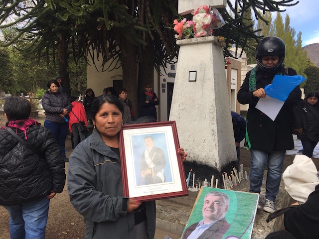 Vecinos de Esquel rindieron homenaje a Das Neves