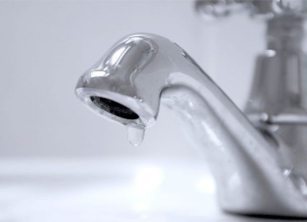 Hay barrios de Esquel que aún no tienen agua