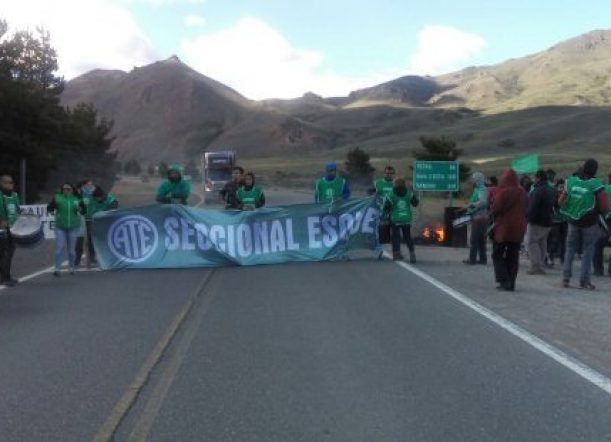 ATE cortará rutas este jueves y el gobierno lo cuestiona