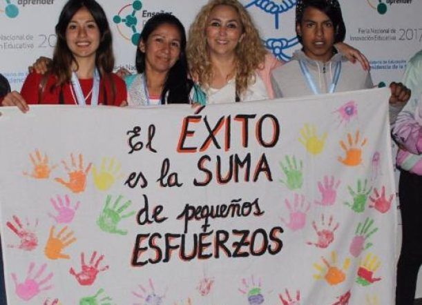 Escuela de Blancuntre ganó medalla de oro en innovación