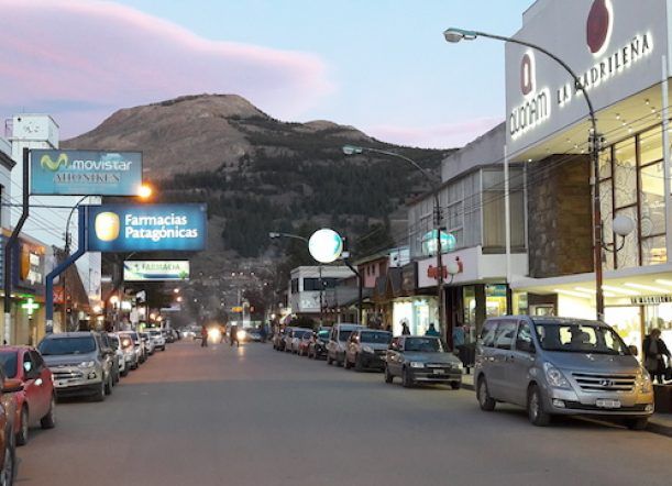 Esquel: el ingreso de mercadería sin control preocupa al comercio