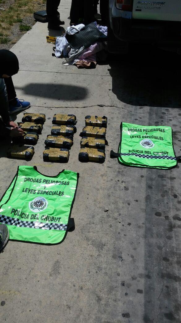 Secuestran 14 kilos de cocaína en Madryn y Comodoro