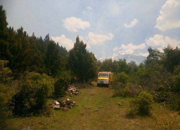 Incendios: controlan nuevo foco entre Río Pico y Gob Costa