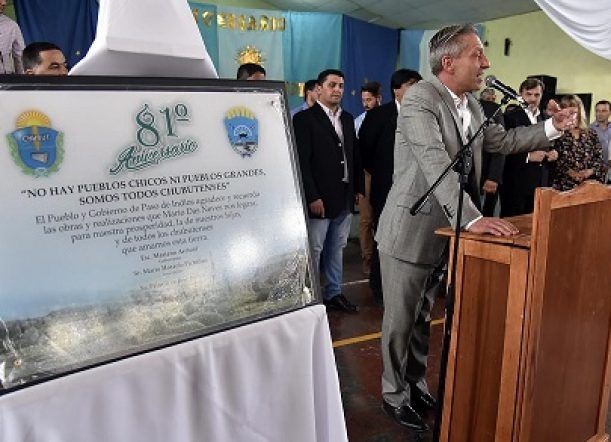 Paso de Indios: Arcioni presidió el acto de aniversario