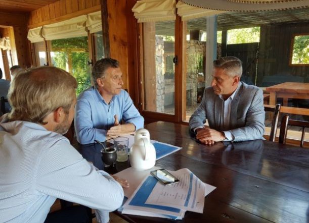 Chubut: Macri y Arcioni hablaron sobre el déficit