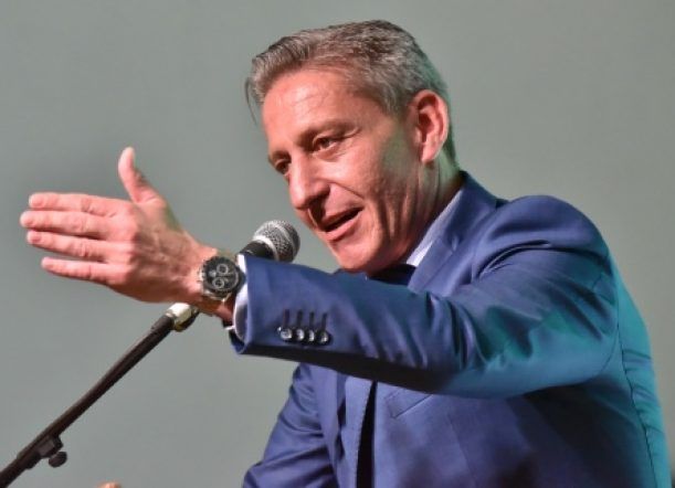 Arcioni convoca a sesión la primera semana de febrero