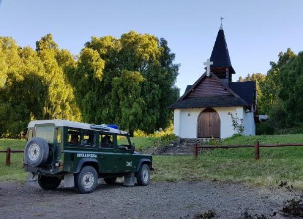Los encontraron teniendo sexo en la capilla y terminaron denunciados