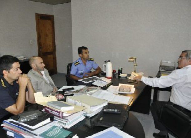 Miquelarena se reunió con Massoni y los nuevos jefes policiales