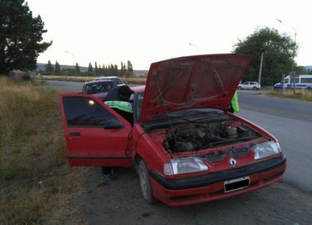 Controles en Trevelin: Secuestraron 5 vehículos