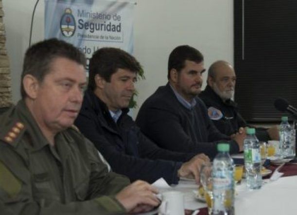 Destinan 800 gendarmes a Patagonia “ante posibles conflictos”