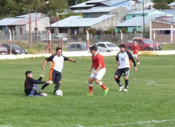 El fútbol de veteranos jugó una nueva fecha