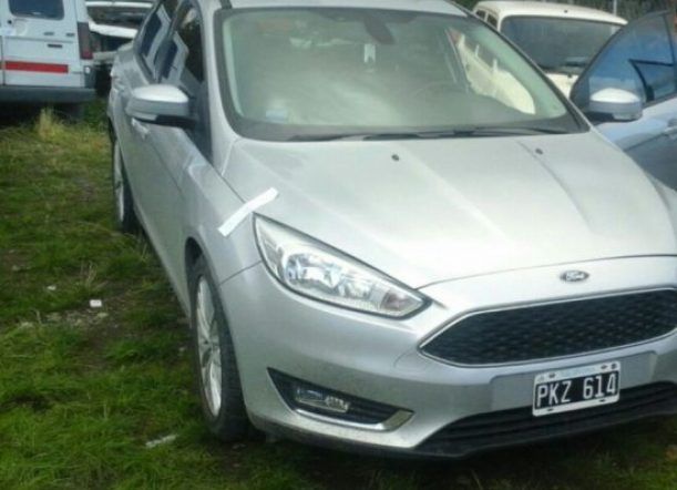 Manejaba alcoholizado y chocó un auto: viajaba una familia