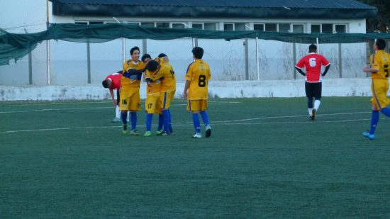 Sub 15: Esquel define con Trelew el triangular