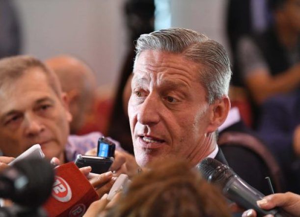 El aumento rechazado por los gremios saldría por decreto