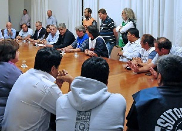 Comienzan las paritarias y buscan salir del pago escalonado