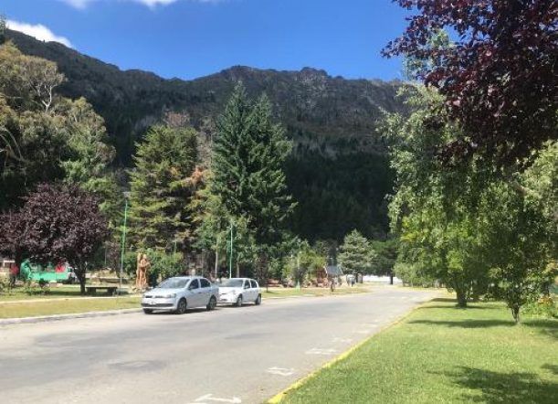 Dos hermanos fueron apuñalados en Lago Puelo