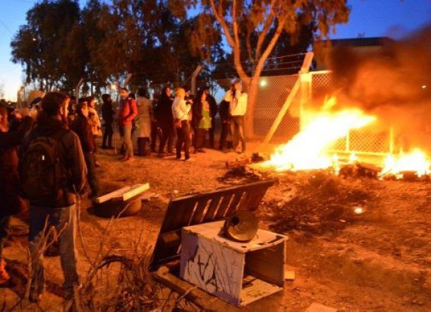 Docentes y funcionarios pasaron la noche en el Hotel Deportivo