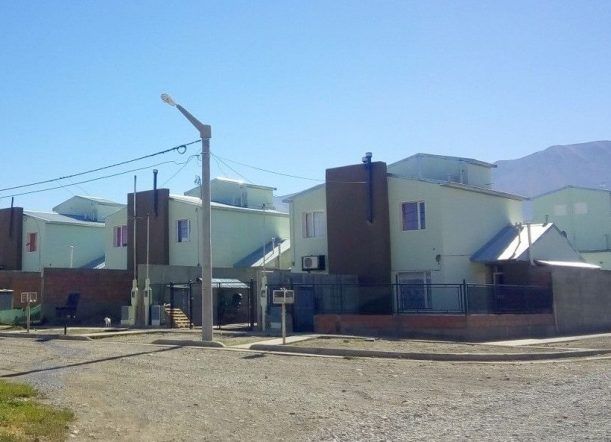 El barrio 32 Dúplex pide al IPV reparaciones urgentes