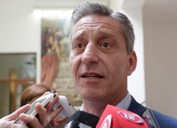 Arcioni habló de pérdidas “si no se aprueba la refinanciación”