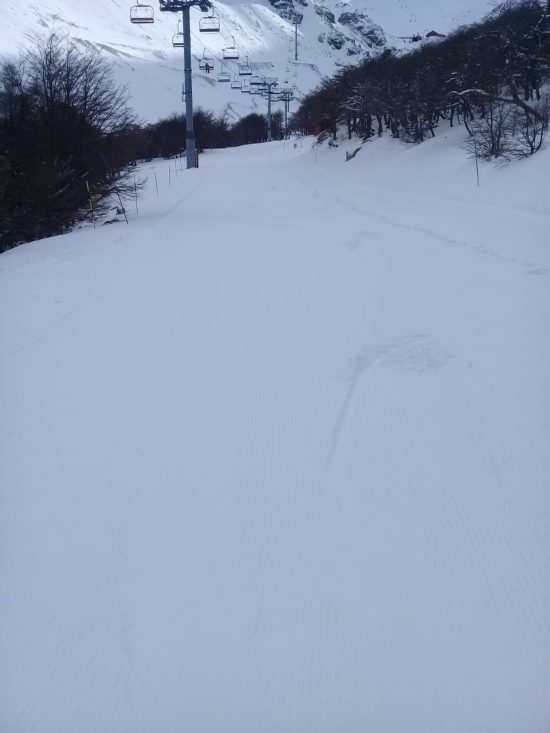 La Hoya: Cayeron 20 cm de nieve en la base