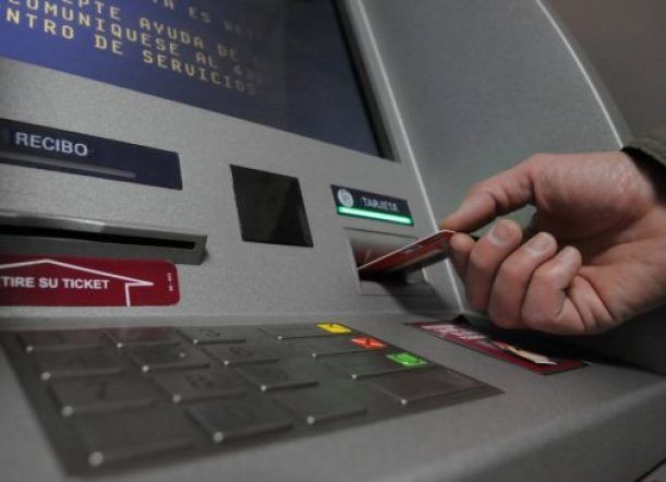 El Gobierno de Chubut depositó el tercer tramo de sueldos