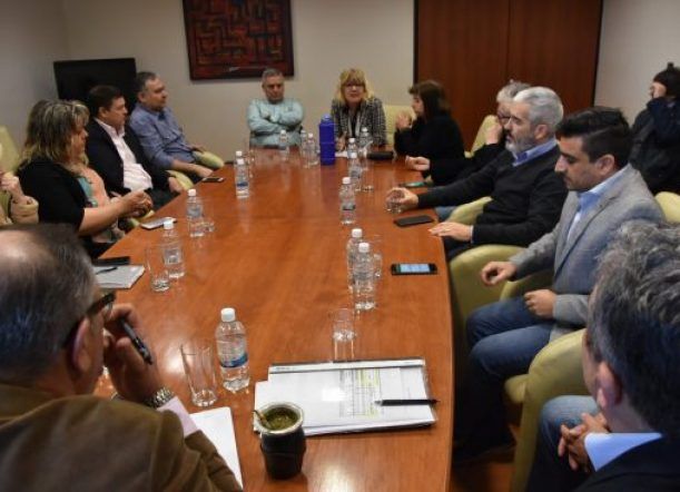 Bortagaray y diputados analizaron el proyecto de Emergencia Alimentaria