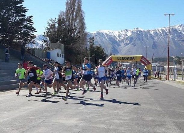 Ulloga y Muñoz ganaron en la prueba Corre “Nadia Biorki”