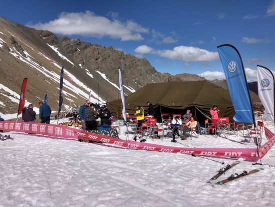 La Hoya con sol y buena nieve sigue generando propuestas