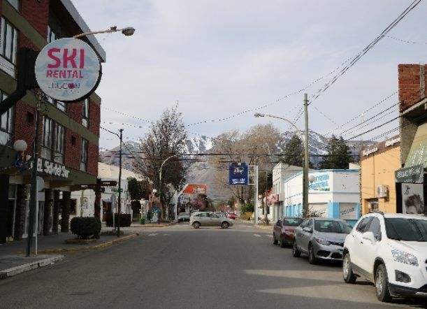 El paro se hizo sentir en Esquel