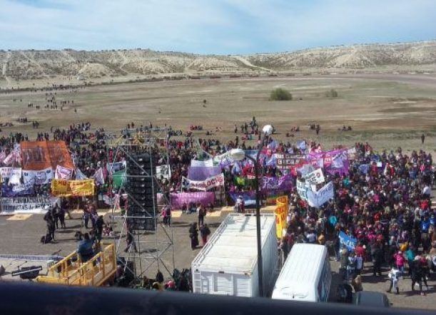 Se inauguró el 33º Encuentro Nacional de Mujeres en Chubut
