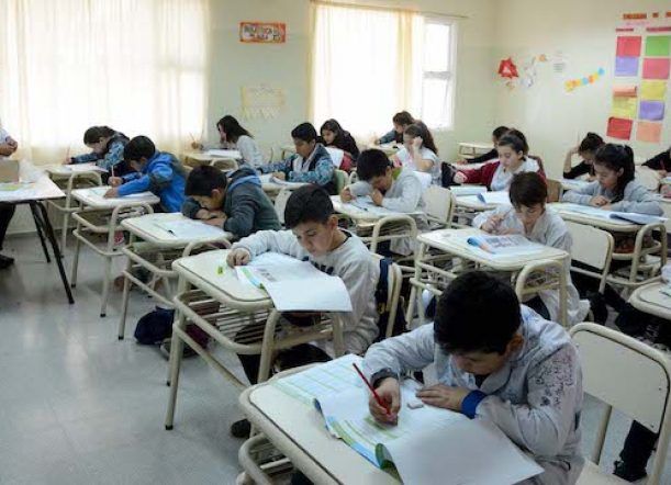 Llega el operativo Aprender a las escuelas del país