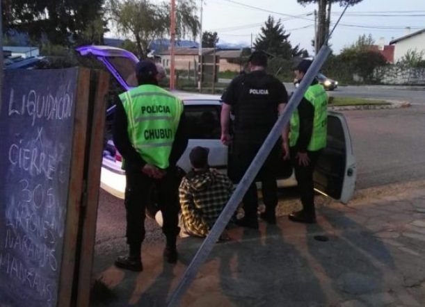 Trevelin: secuestran de un auto cocaína lista para la venta
