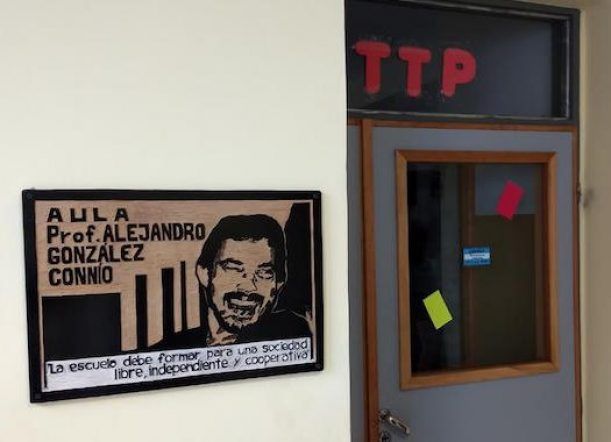 Emotivo homenaje al profesor González Connio en la 713