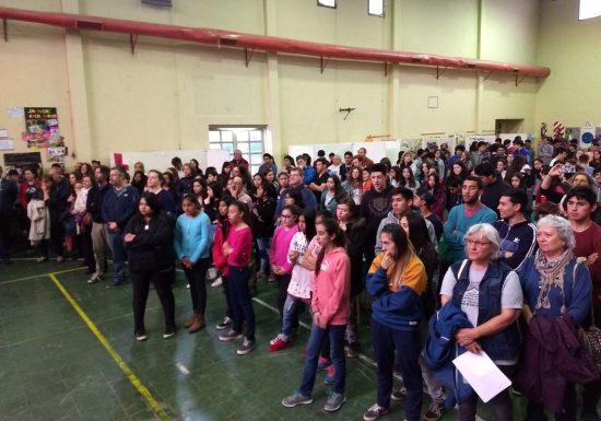 Emotivo homenaje al profesor González Connio en la 713