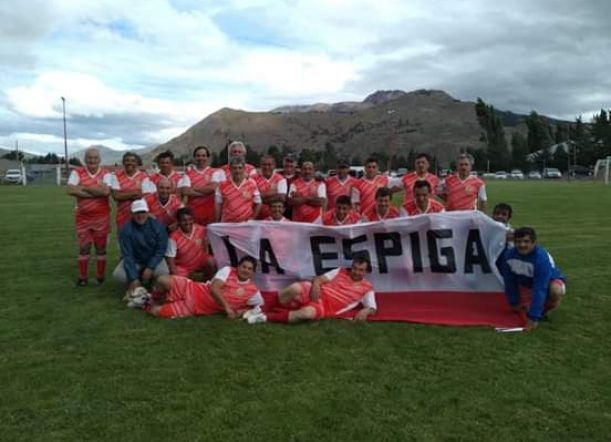 El fútbol de veteranos ya tiene sus finalistas
