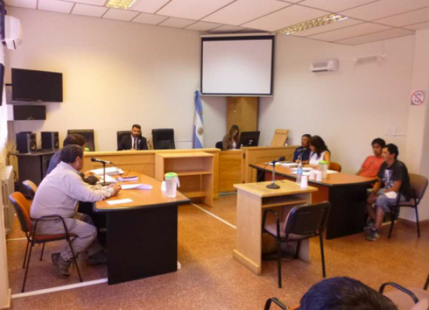 Dos años de prisión en suspenso por robo de ganado