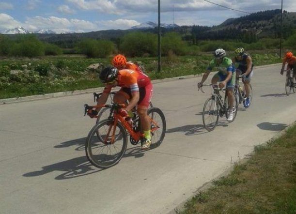 El ciclismo corre en el “Lucho Leiva”