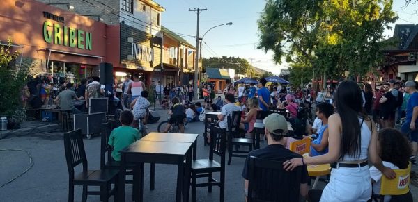 Así se festejó San Valentín en el centro de Esquel