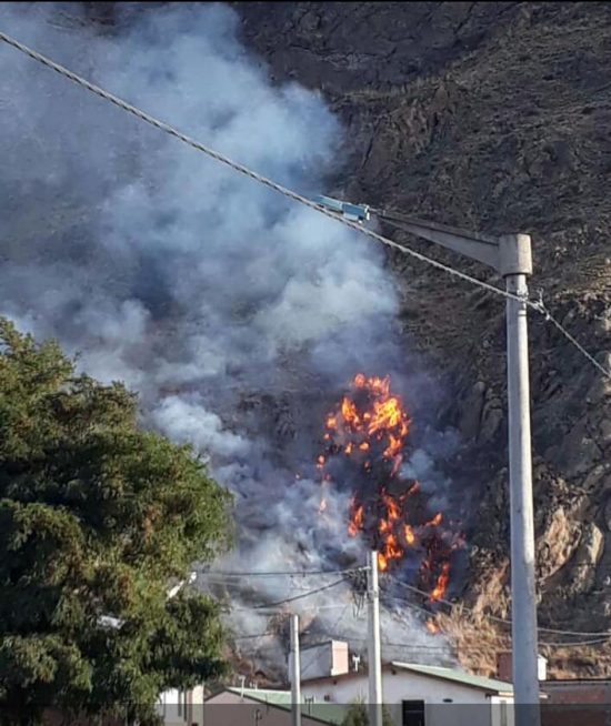 Rápida reacción de Bomberos para controlar un incendio