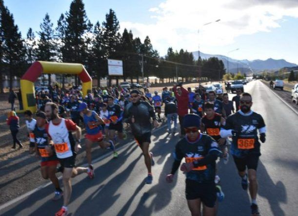 Largó la Media Maratón “Homenaje a Héroes de Malvinas”
