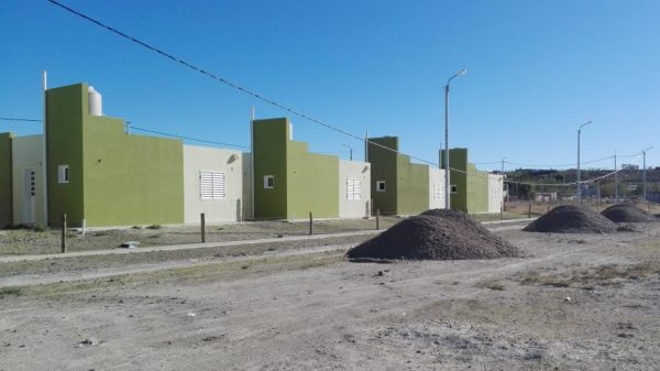 Comodoro: robaron en casas del IPV listas para  entregar