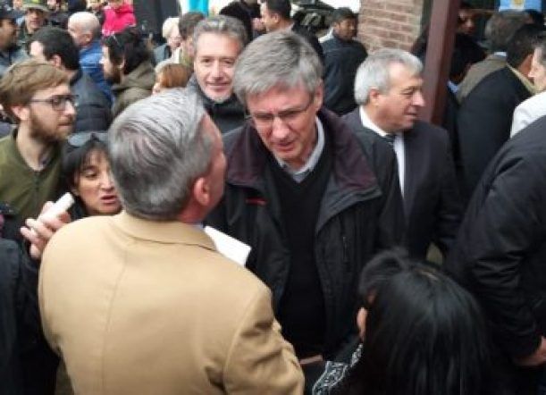 Ongarato entregó una nota a Arcioni ¿Qué decía?