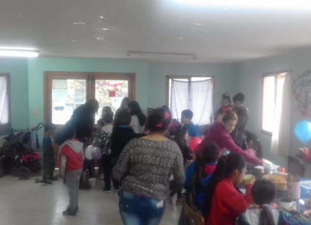 Manos Solidarias que sostienen un merendero y comedor