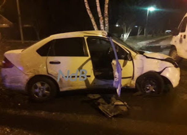 El Bolsón: Murió tras chocar contra un árbol