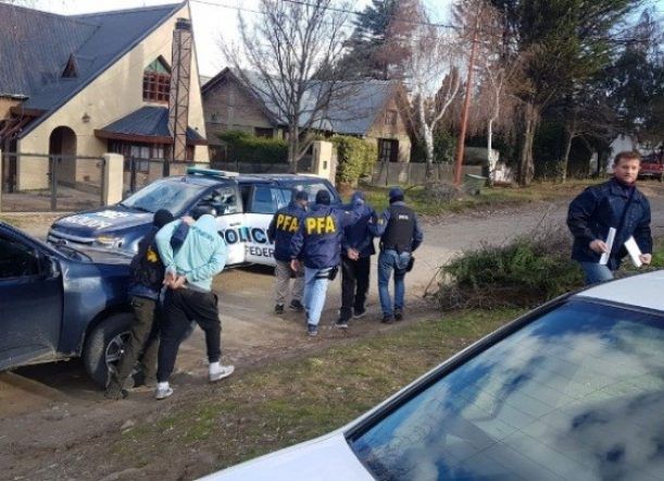 Dos detenidos en un procedimiento por drogas en Esquel
