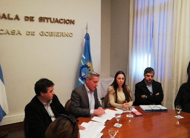 Suspendieron la reunión con los gremios
