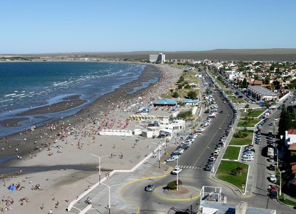 Le dio un poder al empleado, le loteó el campo