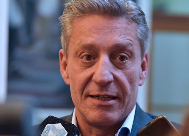 #EnVivo habla Arcioni después de la reunión con docentes